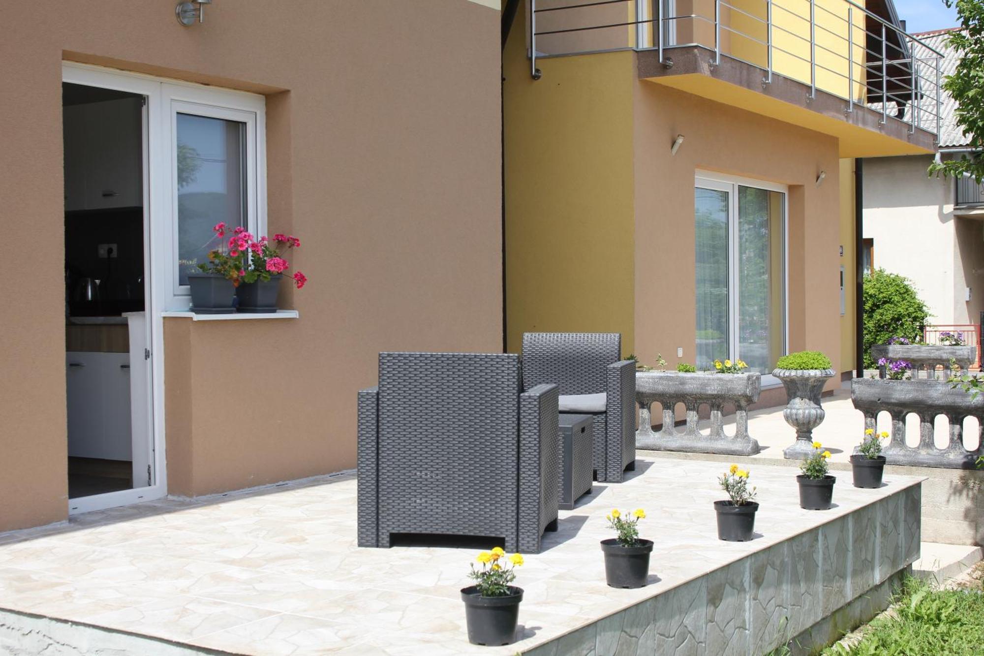 Studio Apartments Adian Korenica Habitación foto